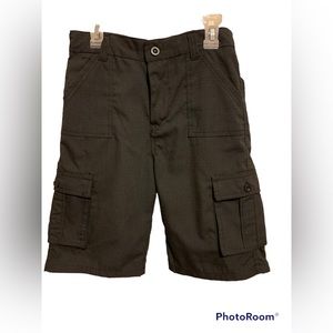 Gray boys cargo shorts!